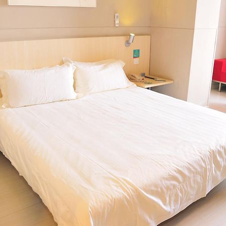 Jinjiang Inn Sanya Jiefang Road Экстерьер фото